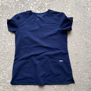 Figs navy, size XS scrub top. I have two available.